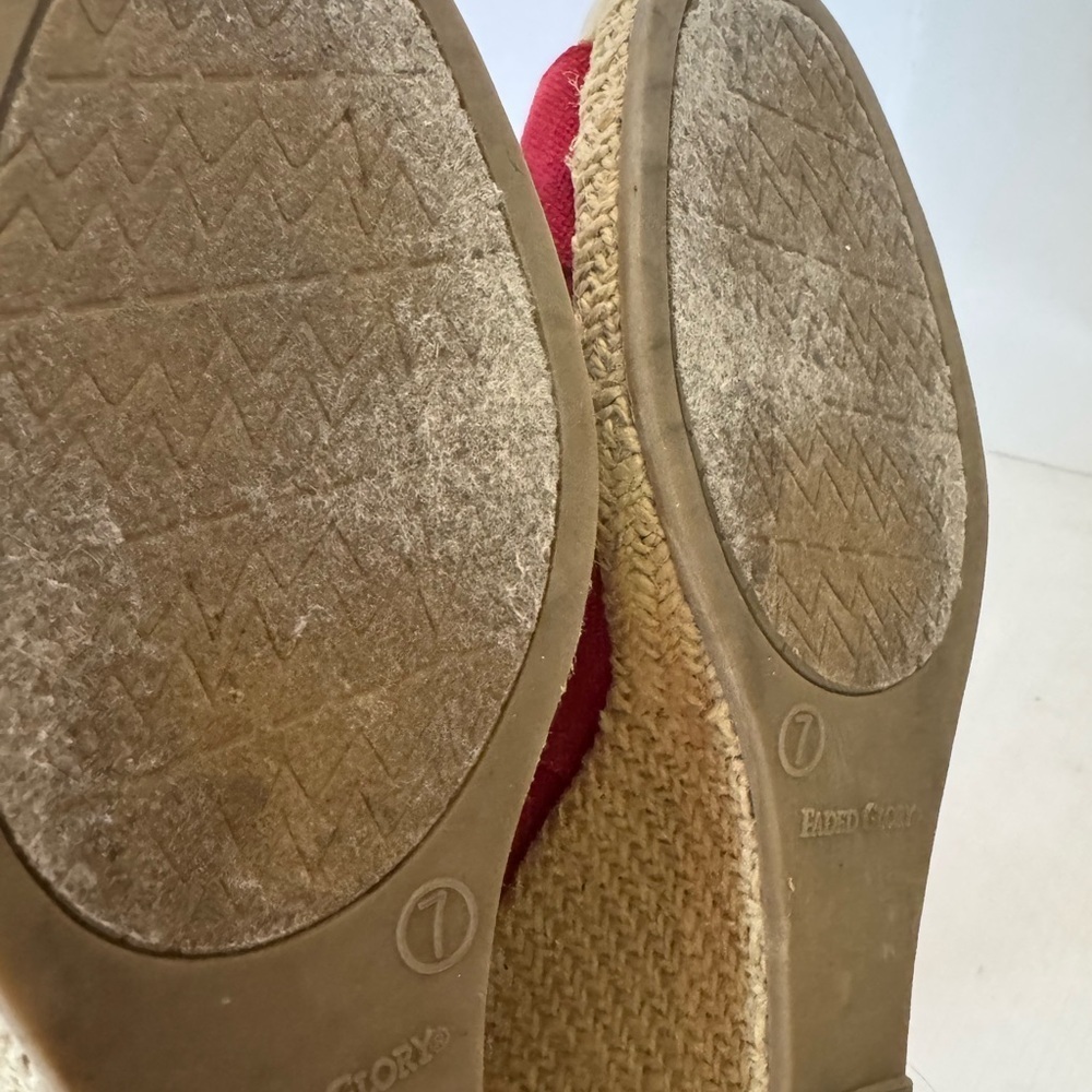 Faded Glory Women's Red Peep Toe Shoes Size 7 Fast Shipping Y2K Vintage - Picture 14 of 16